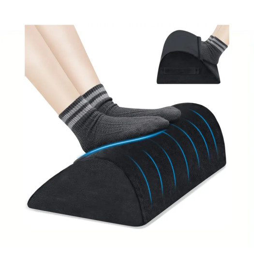 A Footrest Under The Desk, Featuring a Warm Plush Foot Pocket, an Ergonomic Adjustable Memory Foam Footrest, Suitable for Use with Desks And Office Chairs